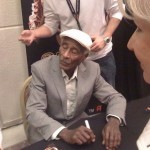 Gösteri sonunda seyircilerle buluşma